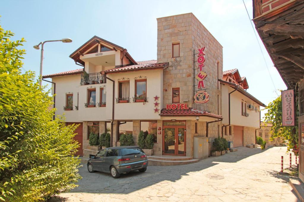 וליקו טורנובו Family Hotel Silvestar מראה חיצוני תמונה